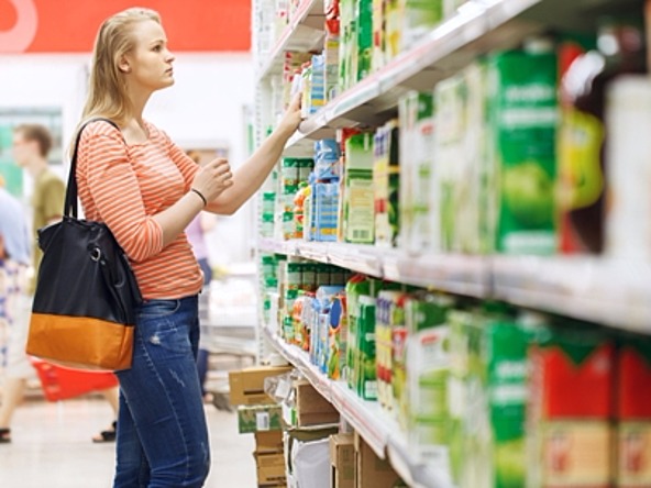 Supermarket_shopping_crop